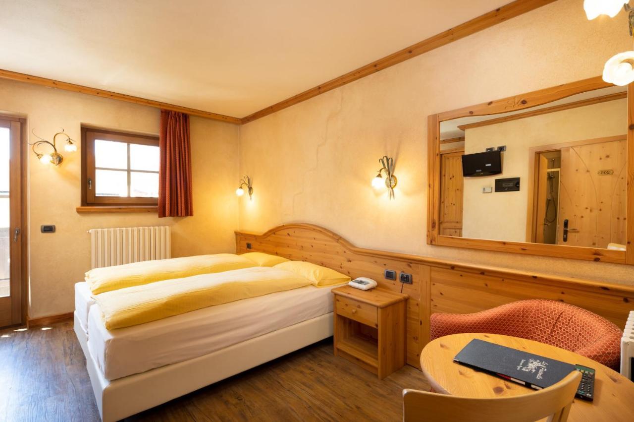 Hotel La Pastorella Livigno Exterior foto