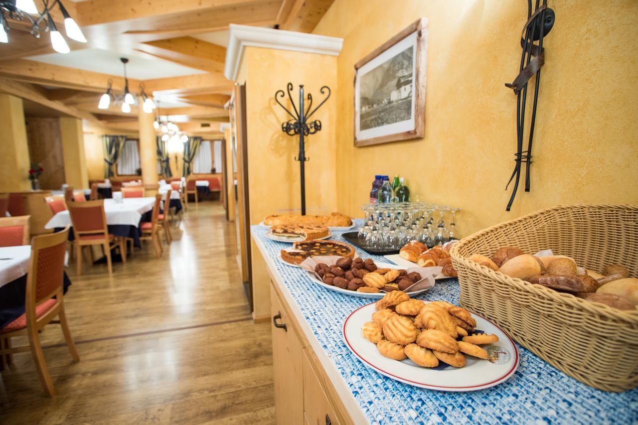 Hotel La Pastorella Livigno Exterior foto